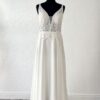 Robe de mariée RO626H pas chère – élégance sobre et dentelle florale