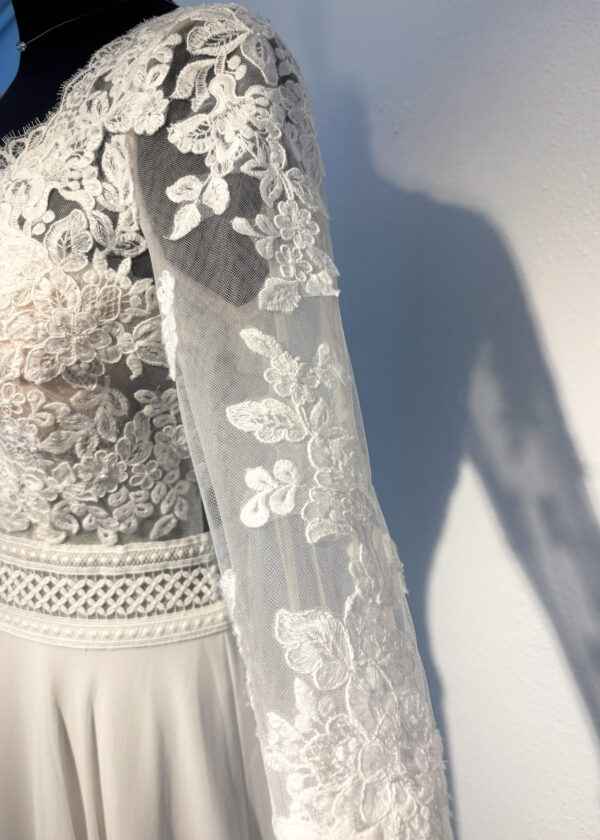 Robe de Mariée Amber Fluide Adriana Alier – Image 6