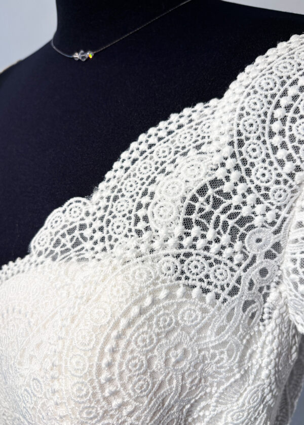 Robe de Mariée BM23-04 Droite Bo'm – Image 6