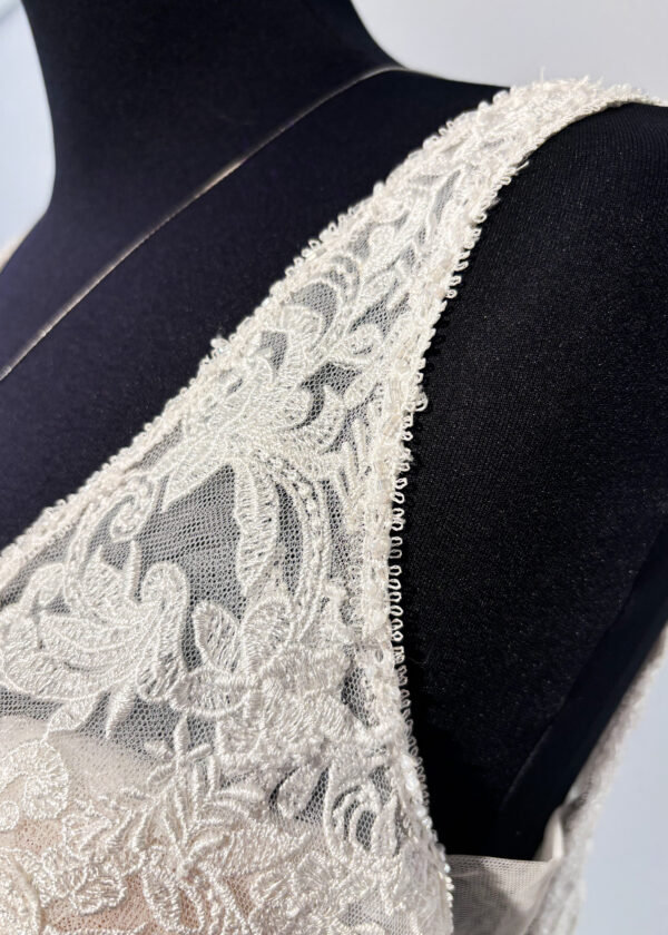 Robe de Mariée Honey Droite Adriana Alier – Image 6