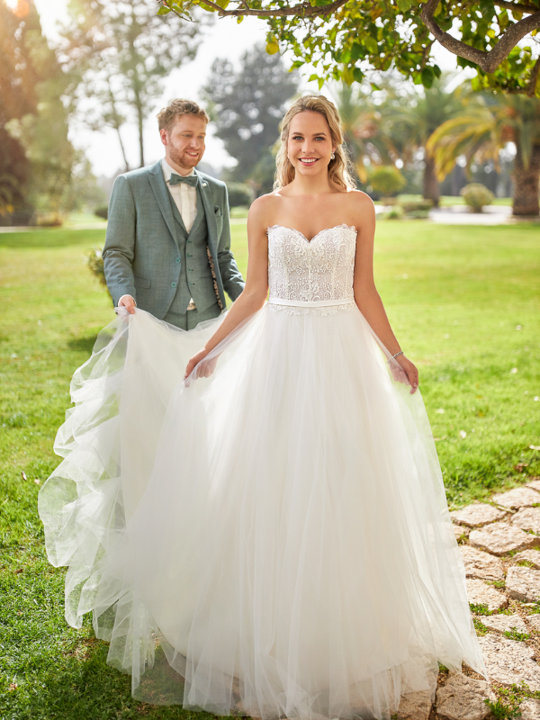 Robe de mariée princesse 22109 Jessie K