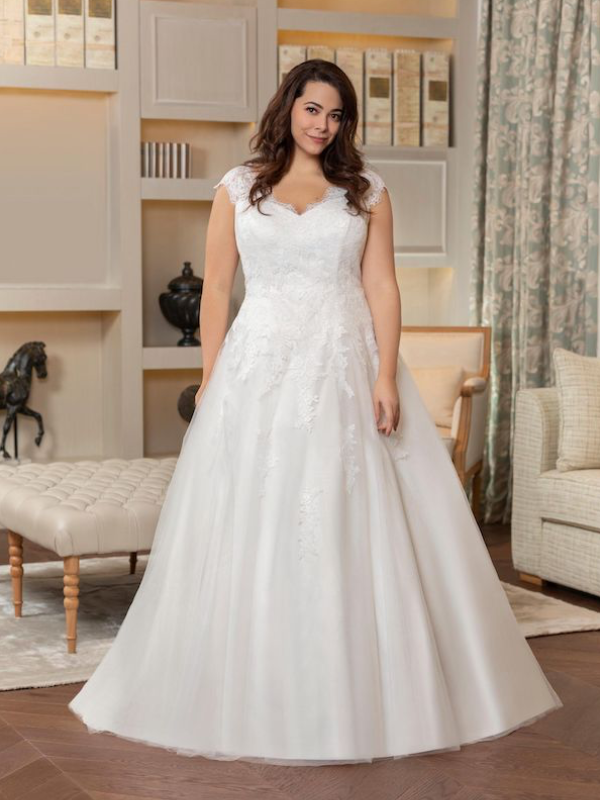 Robe de Mariée princesse 23805 Curvy