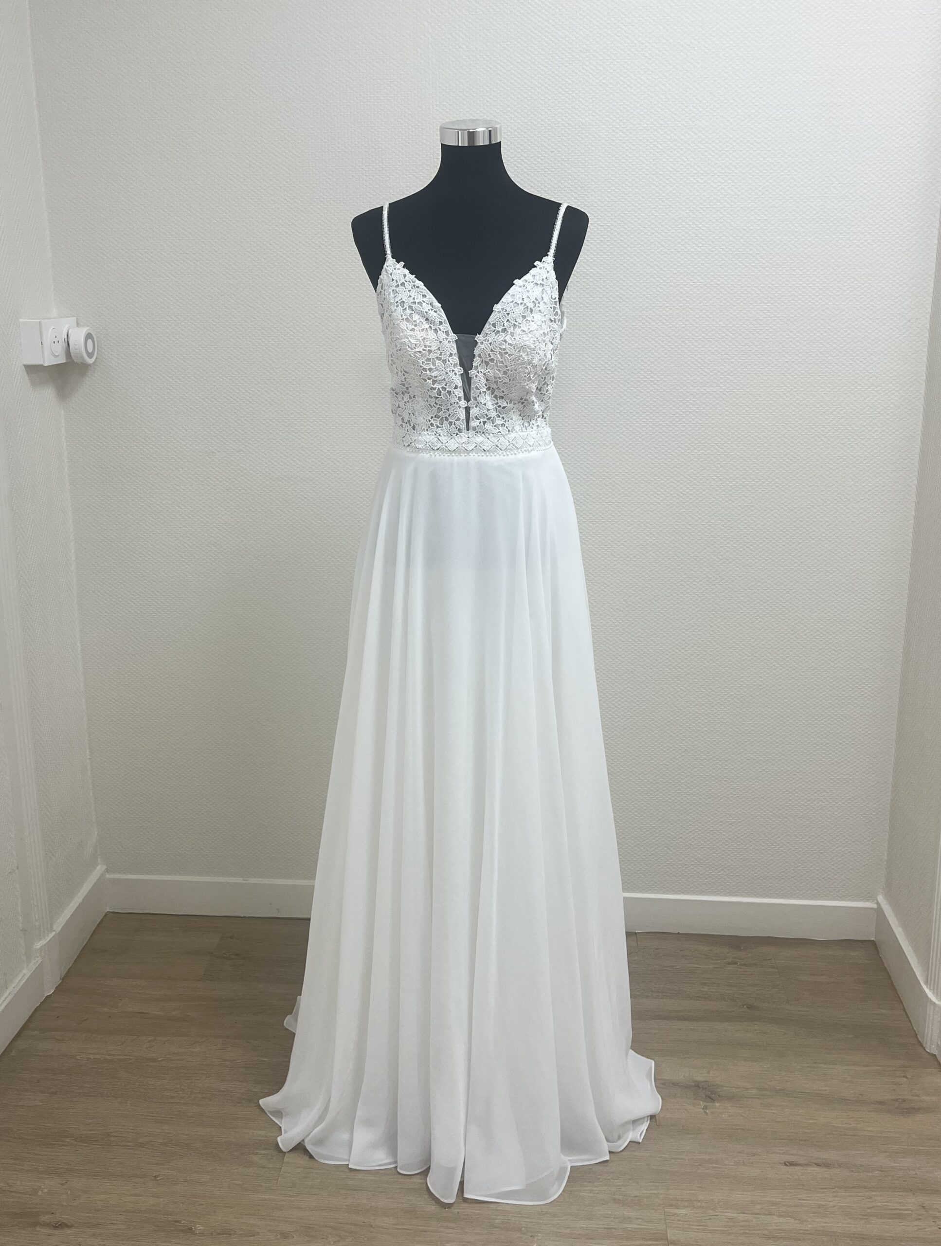 Robe de Mariée Rihan Trapèze Alma Novia – Image 4
