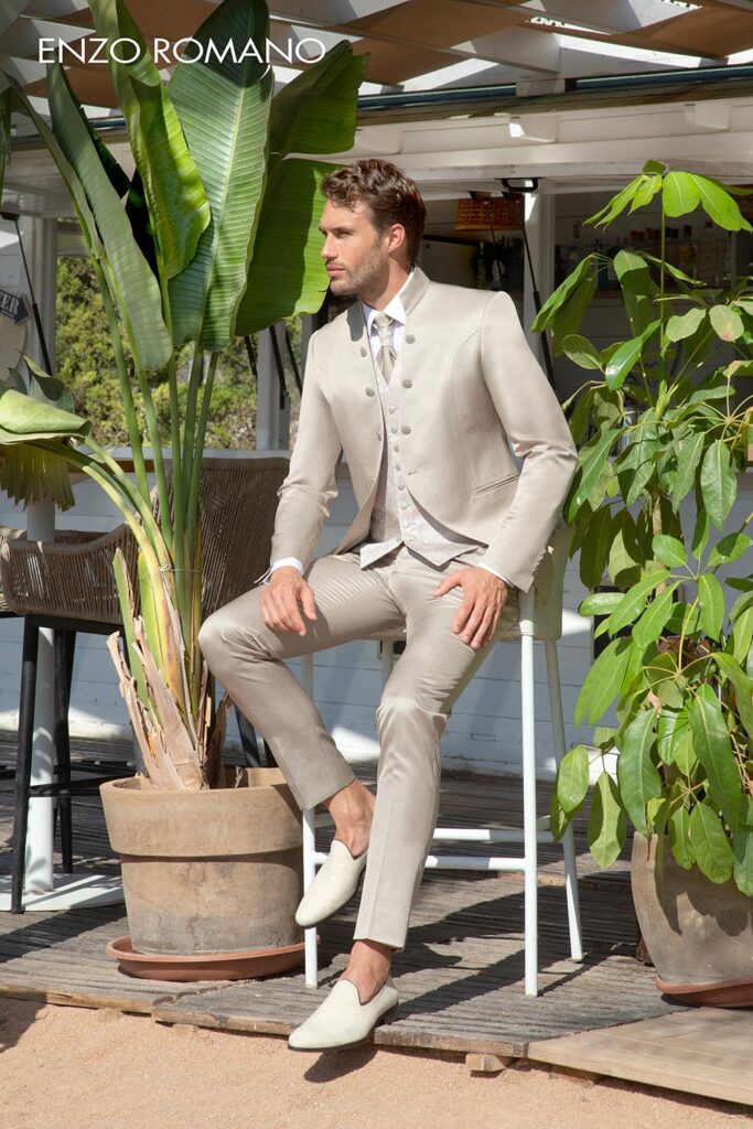 Costume Beige Doré Enzo Romano