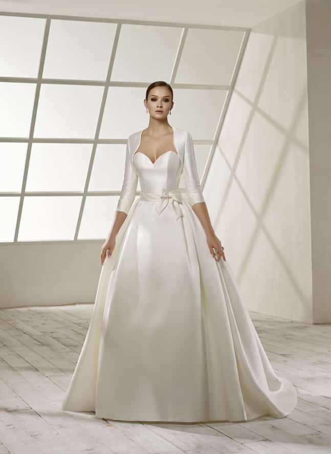 Robe de mariée - 19227 Divina Sposa - blanche