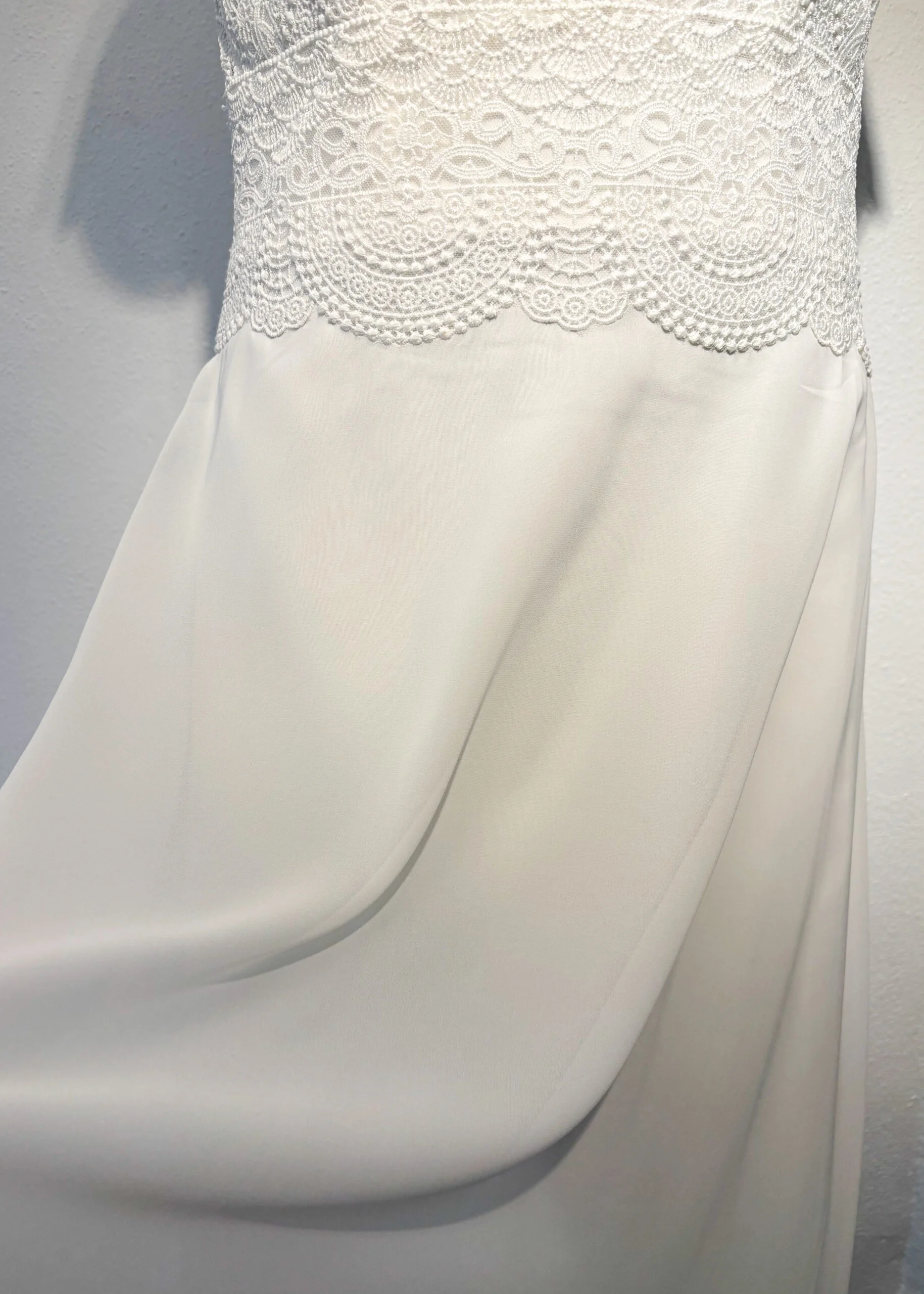 Robe de Mariée BM23-04 Droite Bo'm – Image 8