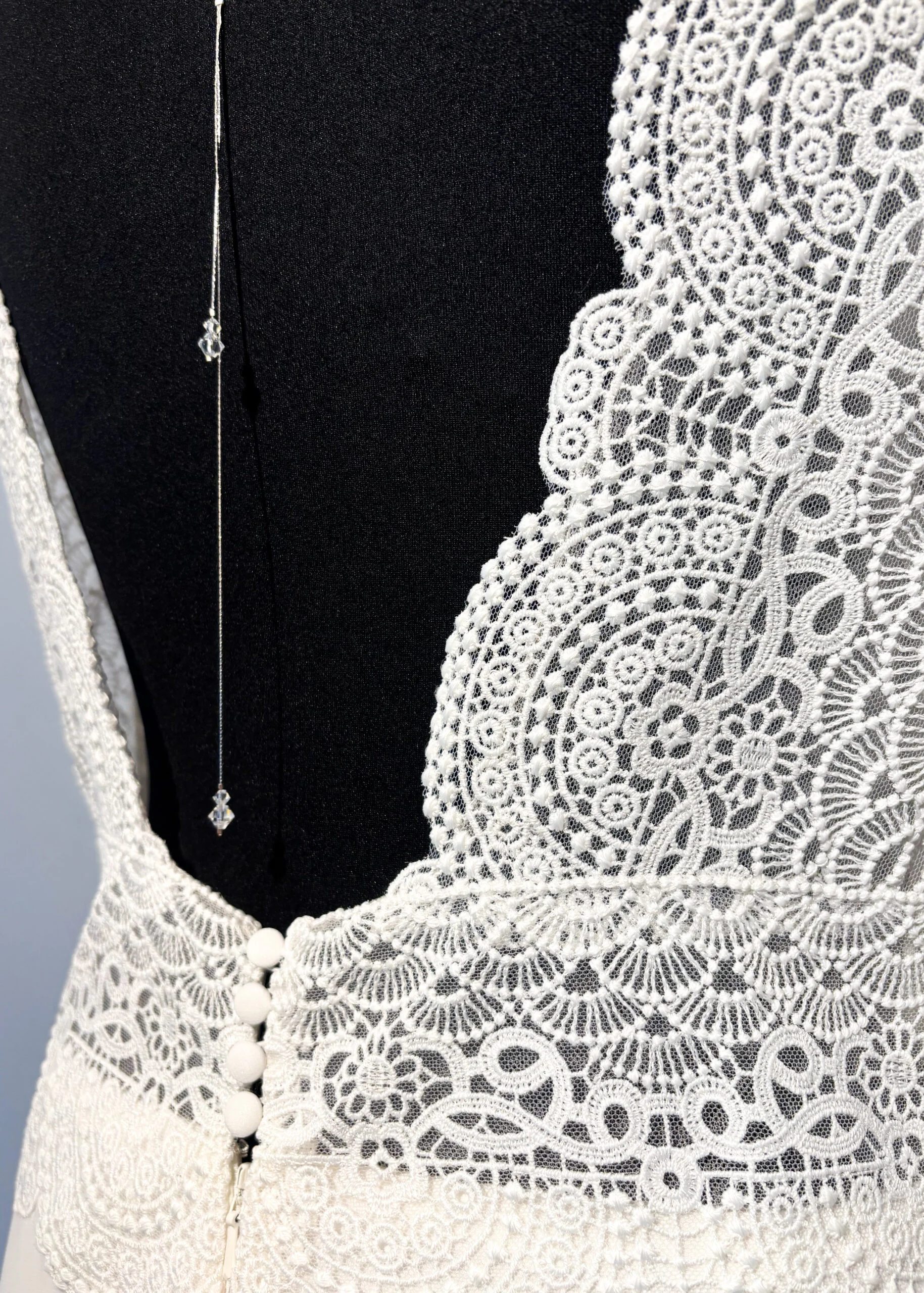 Robe de Mariée BM23-04 Droite Bo'm – Image 10