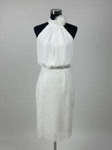 Robe de mariée courte en dentelle et crêpe Line Rafaelli 330261