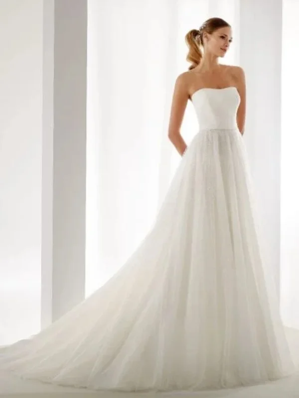 AUAB19928 - Aurora - Robe bustier Princesse blanche